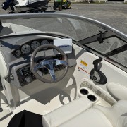2011 Stingray 208 LR